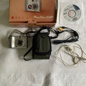 Canon Power Shot A520 Digital Camera (Silver)